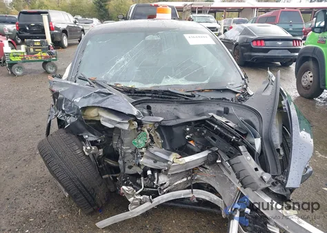 2020 Tesla Model 3 Long Range Dual Motor All-Wheel Drive z USA, uszkodzony, nr VIN 5YJ3E1EB9LF651325